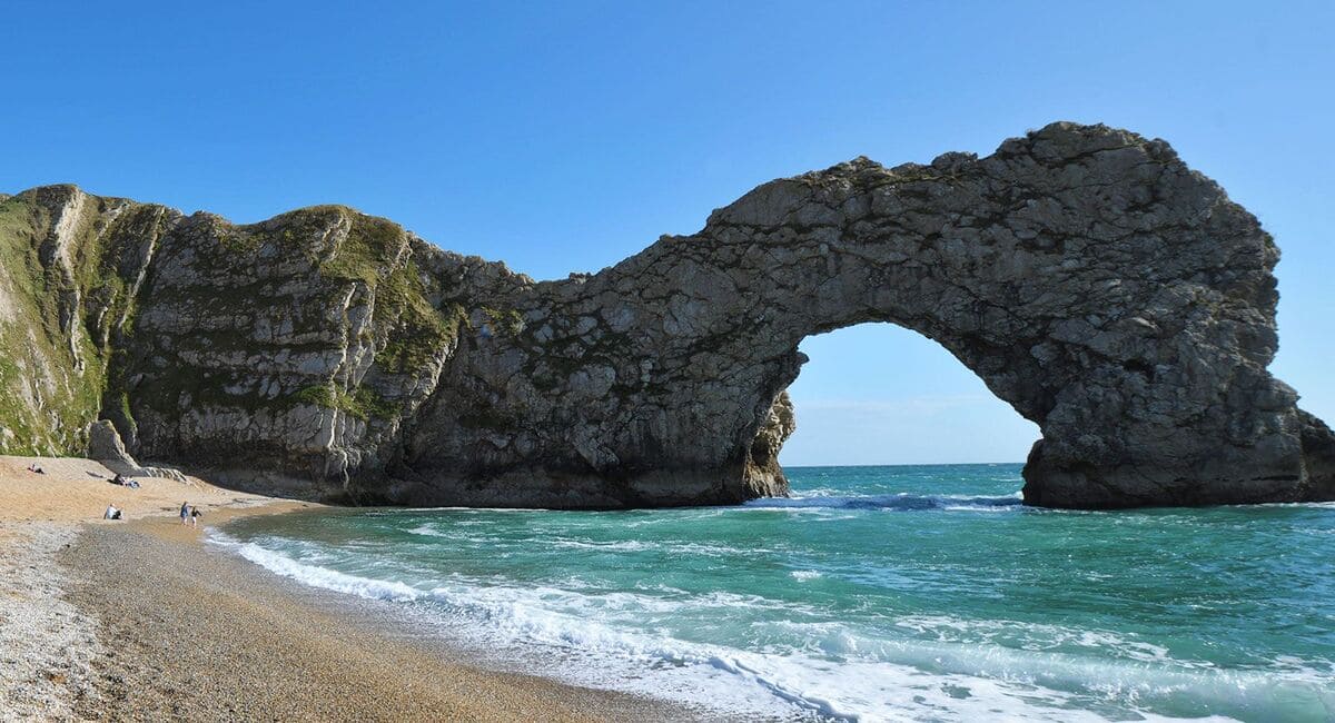 OSMINGTON BAY ADVENTURE