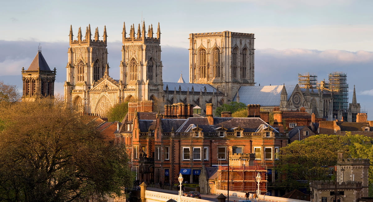 YORK - BOOTHAM SCHOOL  