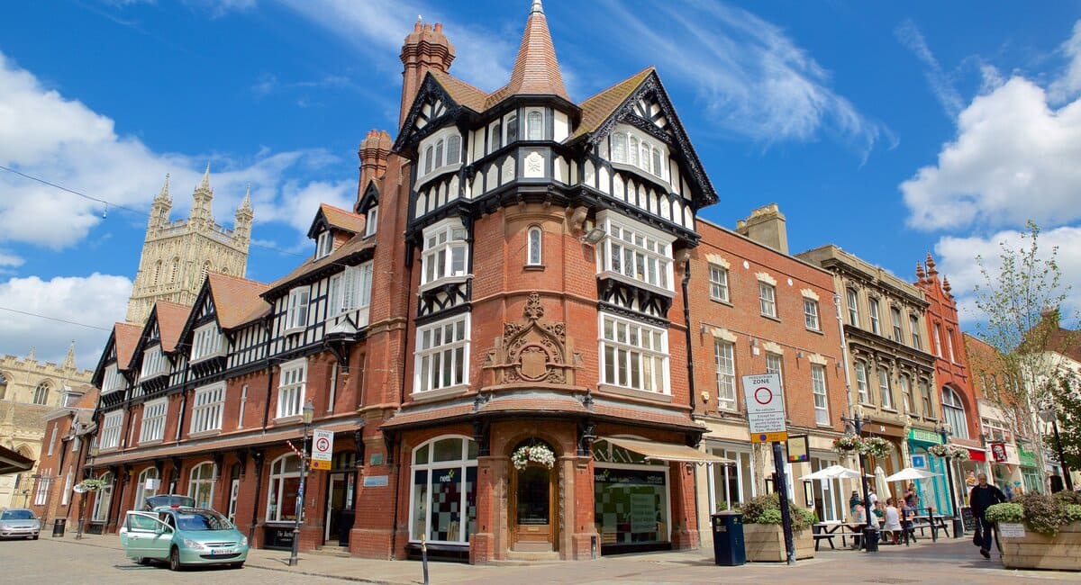 GLOUCESTER - HARTPURY UNIVERSITY & COLLEGE